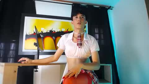 jullian online show from February 28, 2026, 8:10 pm