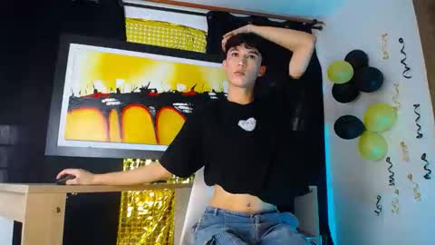 jullian online show from March 17, 2026, 8:01 pm