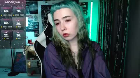 Snapshot of julscinamon chatting on February 26, 2026, 3:55 pm Baroness Von Cringe online show from February 26, 2026, 3:55 pm