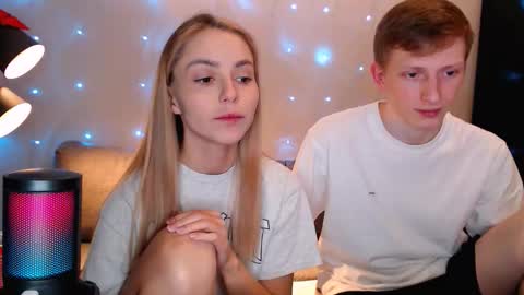 sweet online show from October 15, 2025, 10:43 pm