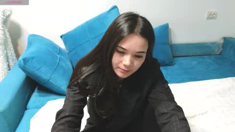 july_kane online show from February 1, 2026, 7:18 am