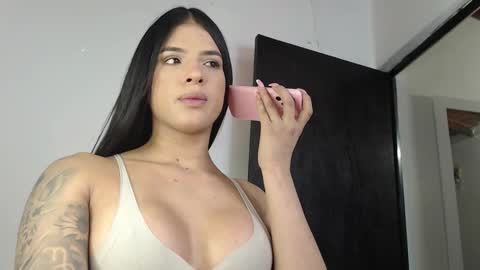 Snapshot of july_smith_ chatting on February 28, 2025, 7:56 pm online show from February 28, 2025, 7:56 pm