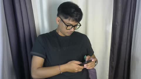 call me julz online show from October 19, 2025, 9:04 pm