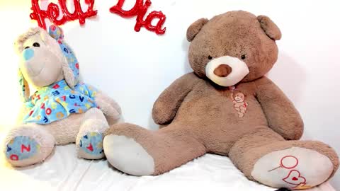 ANGELINA indepen camgrl  online show from September 29, 2025, 4:45 pm