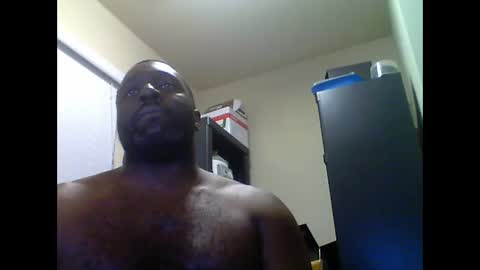 Snapshot of junbug8812 chatting on March 1, 2025, 3:32 am junbug8812 online show from March 1, 2025, 3:32 am