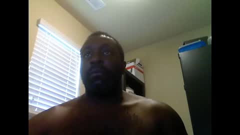 Snapshot of junbug8812 chatting on December 4, 2025, 2:04 pm junbug8812 online show from December 4, 2025, 2:04 pm