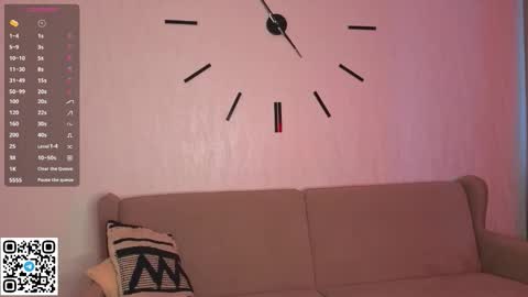 Bella online show from October 25, 2025, 6:21 am