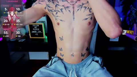 Snapshot of juniior0_0 chatting on March 5, 2025, 3:40 pm Junior online show from March 5, 2025, 3:40 pm