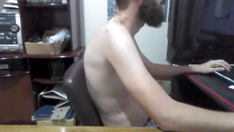 Snapshot of juniorextr_18_ chatting on January 2, 2025, 12:23 am juniorextr_18_ online show from January 2, 2025, 12:23 am