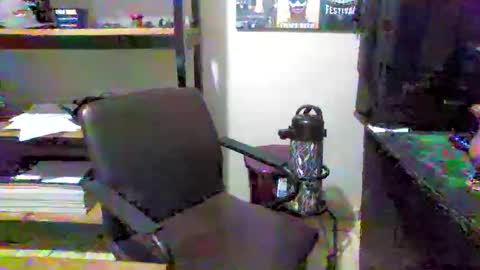 juniorextr_18_ online show from November 19, 2025, 2:00 am