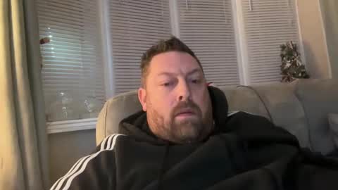 Snapshot of junky345 chatting on December 11, 2024, 5:37 pm Junky online show from December 11, 2024, 5:37 pm