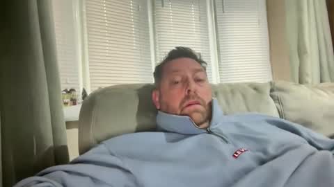 Junky online show from December 4, 2025, 2:15 pm