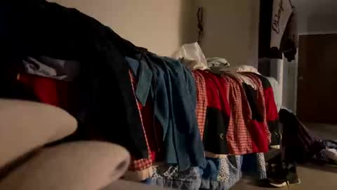 junosphboi online show from November 21, 2025, 5:06 am