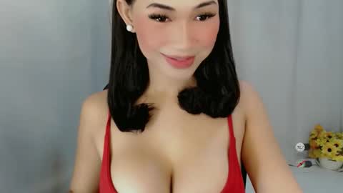 Snapshot of juny_lanyy chatting on February 15, 2026, 2:03 pm Julia online show from February 15, 2026, 2:03 pm