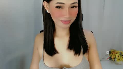 Snapshot of juny_lanyy chatting on February 27, 2026, 1:55 pm Julia online show from February 27, 2026, 1:55 pm