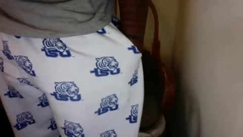 Real online show from December 4, 2024, 8:40 pm