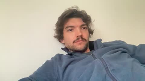 just_a_guy_with_a_big_cock online show from October 19, 2025, 9:43 am