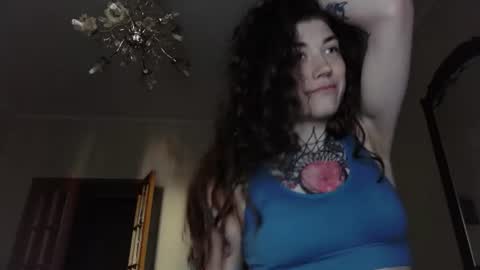 Ginger Curly online show from June 23, 2026, 11:52 am