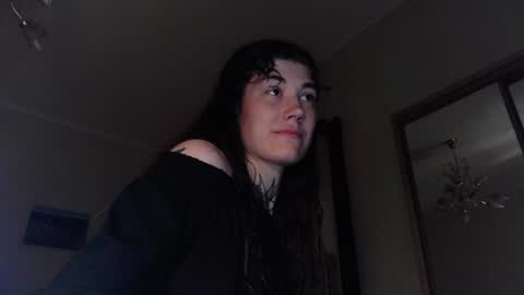 Ginger Curly online show from August 3, 2026, 7:18 am