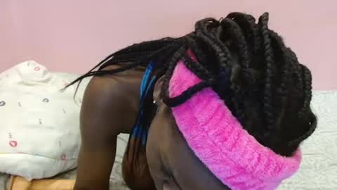 just ebonee online show from February 28, 2026, 10:05 am