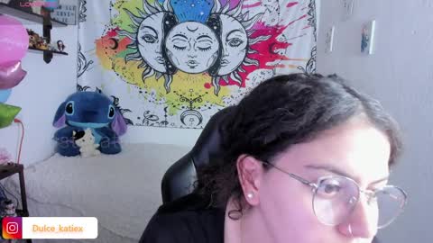 Snapshot of just_katiex chatting on April 6, 2026, 10:11 pm Sofia online show from April 6, 2026, 10:11 pm