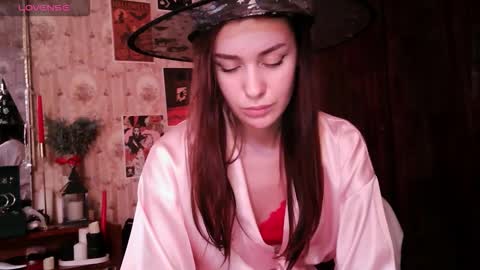 Melissa online show from October 30, 2025, 1:23 pm