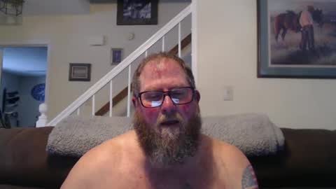 Snapshot of justaguyandnaked chatting on January 6, 2025, 8:39 pm justaguyandnaked online show from January 6, 2025, 8:39 pm