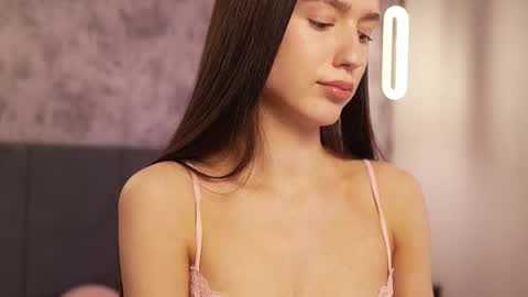 Snapshot of justbarbie_new_ chatting on October 11, 2025, 5:44 pm Katarina online show from October 11, 2025, 5:44 pm