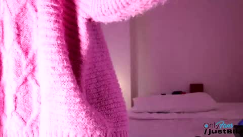 Snapshot of justbecauseiloveit chatting on February 9, 2025, 6:26 pm Billie B William online show from February 9, 2025, 6:26 pm