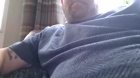 justenjoyingurcompany online show from January 23, 2025, 9:29 am