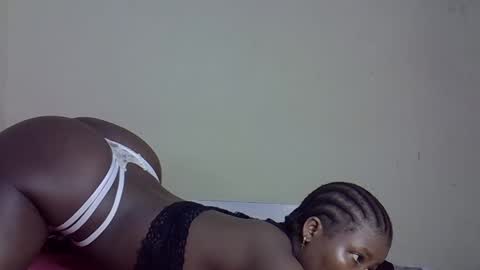 justforyou2030 online show from February 19, 2026, 2:07 am