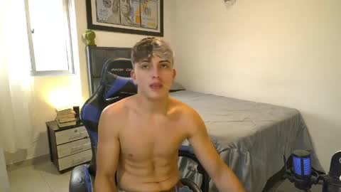 Snapshot of justin_trevor chatting on May 1, 2026, 6:01 pm Justin trevor online show from May 1, 2026, 6:01 pm