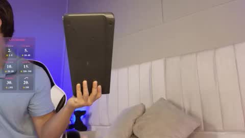 Justin  online show from January 11, 2026, 3:22 am