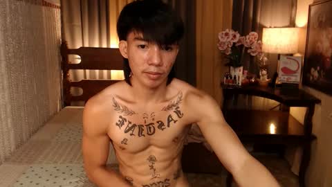 justine_hunk online show from January 1, 2025, 11:29 pm