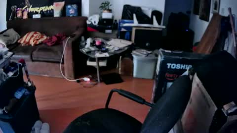 justinelsmith online show from February 9, 2025, 4:57 am