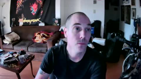 justinelsmith online show from October 11, 2025, 12:32 am