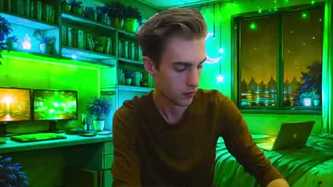 Hologram Guy online show from June 10, 2026, 4:23 am