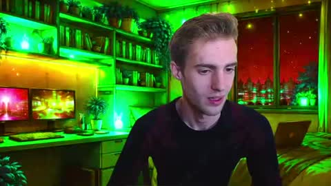 Hologram Guy online show from June 11, 2026, 5:49 am