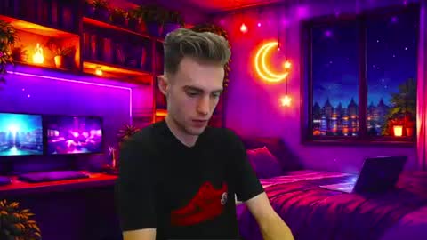 Hologram Guy online show from June 23, 2026, 7:39 am