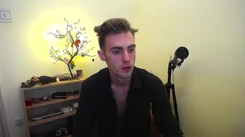 Hologram Guy online show from July 12, 2026, 8:38 am