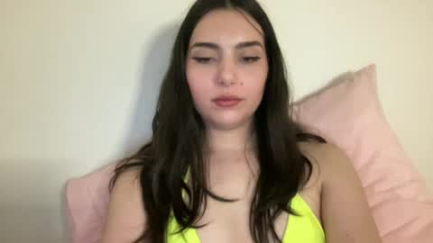 Jess online show from January 1, 2025, 11:49 am