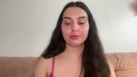 Jess online show from April 3, 2026, 6:55 am