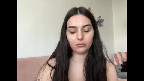 Jess online show from April 9, 2026, 7:08 pm