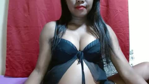 Justlhot online show from January 10, 2025, 3:37 pm