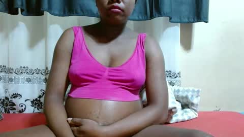 Justlhot online show from February 24, 2025, 4:38 am