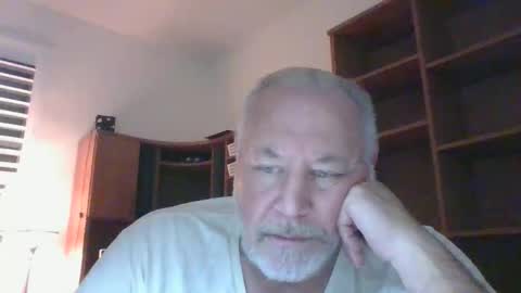 justme196756 online show from October 30, 2025, 4:47 am