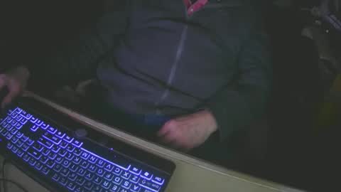 Snapshot of justme39057 chatting on January 3, 2025, 9:57 pm Justme39057 online show from January 3, 2025, 9:57 pm