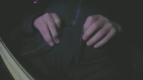 Snapshot of justme39057 chatting on February 13, 2025, 5:33 pm Justme39057 online show from February 13, 2025, 5:33 pm