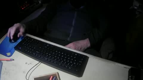 Snapshot of justme39057 chatting on March 9, 2025, 5:39 pm Justme39057 online show from March 9, 2025, 5:39 pm