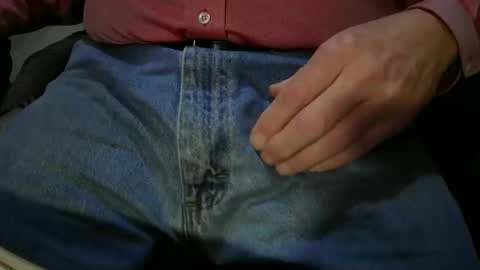 Snapshot of justme39057 chatting on October 1, 2025, 7:42 pm Justme39057 online show from October 1, 2025, 7:42 pm